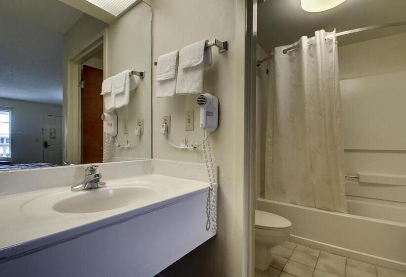 스탠다드 룸 더블 침대 2개, Key West Inn  Lafayette