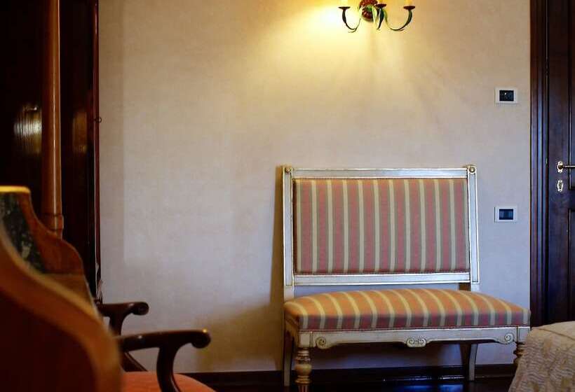 Полулюкс, Relais Ducale