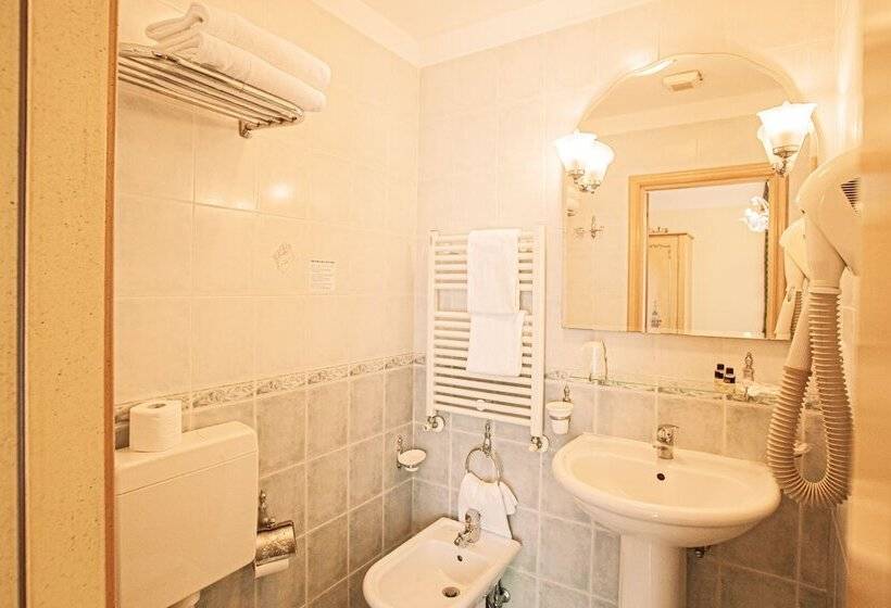 Номер Стандарт Трехместный, Villa Edera