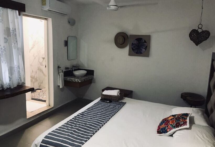 デラックスルーム, Casa Bizu