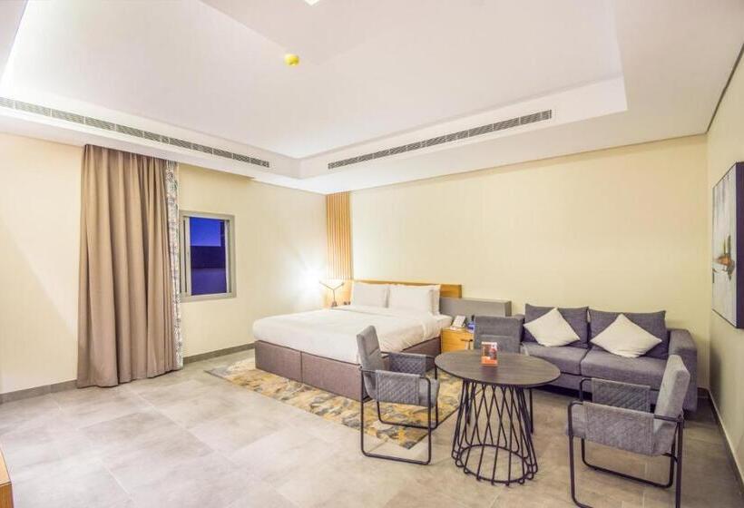 Люкс Повышенной Комфортности, Ewaa Express Hotel   Al Rawda