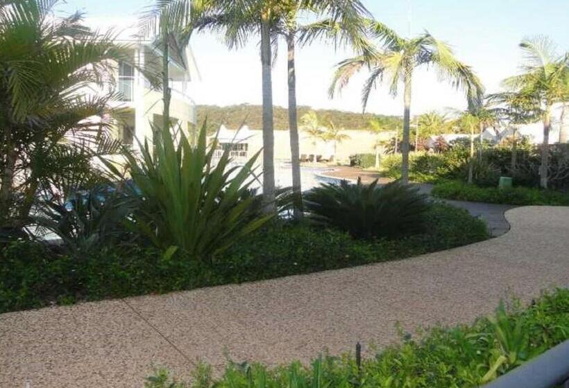 Апартаменты 1 Спальня, Pacific Blue 505 265 Sandy Point Road