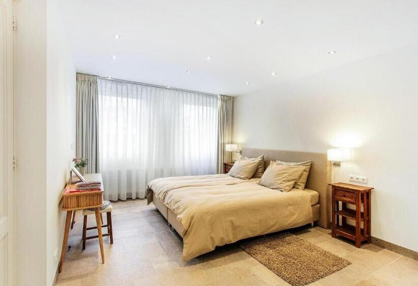 סוויטה, Artis Plantage Apartment
