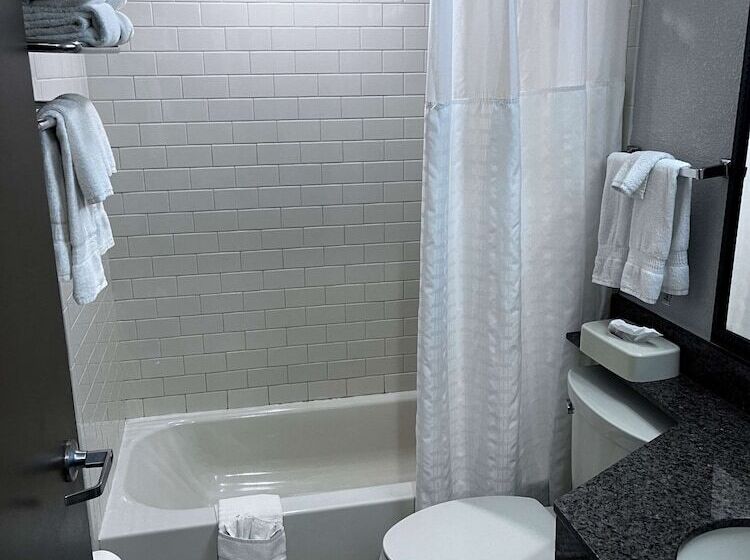 ２ダブルベッドのスタンダードルーム, Surestay Plus By Best Western Corydon