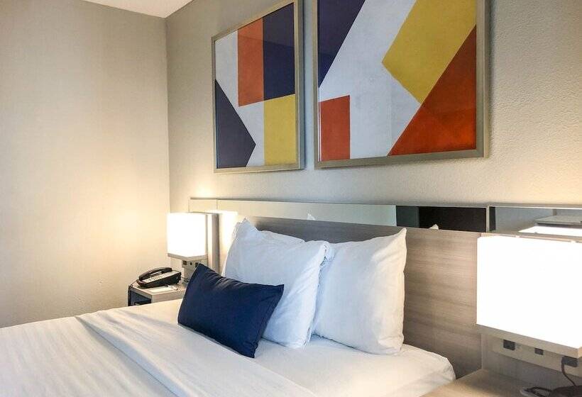 Номер Стандарт Адаптированный для Инвалидов, Microtel Inn & Suites By Wyndham Eagan/st Paul