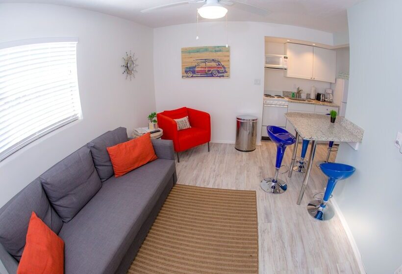 풀장 전망 스위트, St. Pete Beach Suites