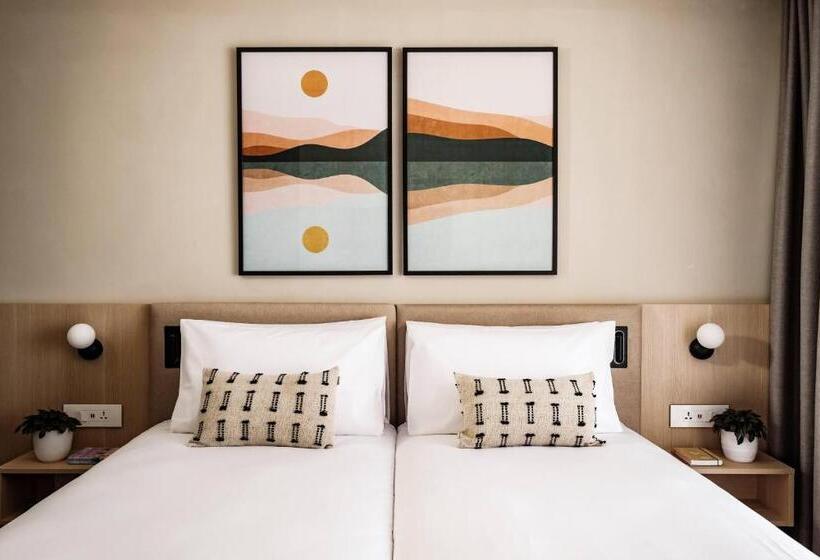 패밀리 룸, Strand Suites By Neu Collective