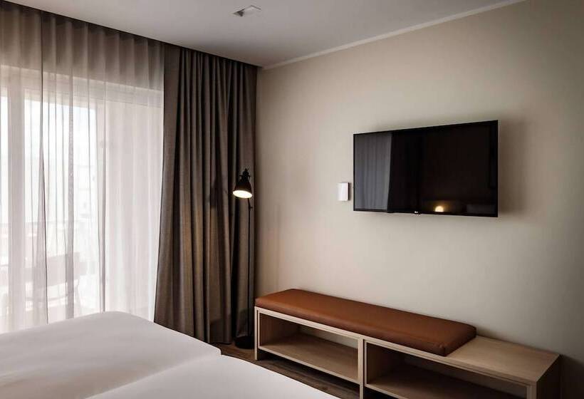 패밀리 룸, Strand Suites By Neu Collective