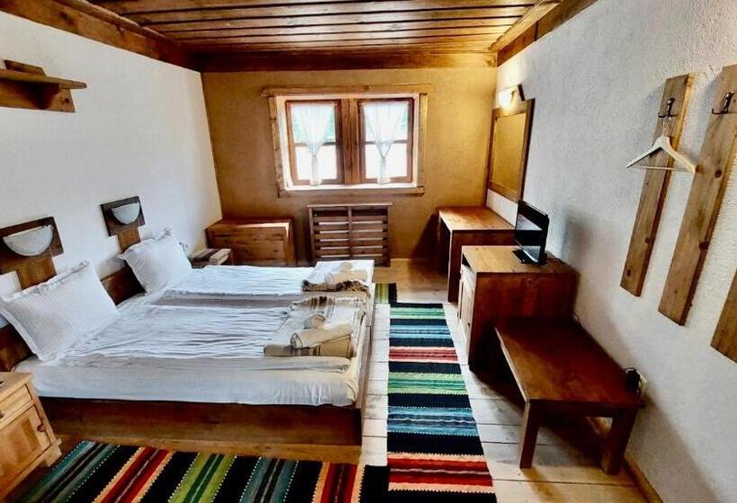 Номер Стандарт Трехместный, Family Hotel Byalata Kashta