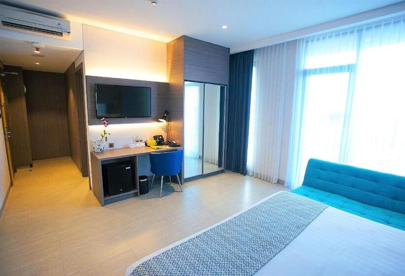 Номер Стандарт с Балконом, Bw Inn Belitung