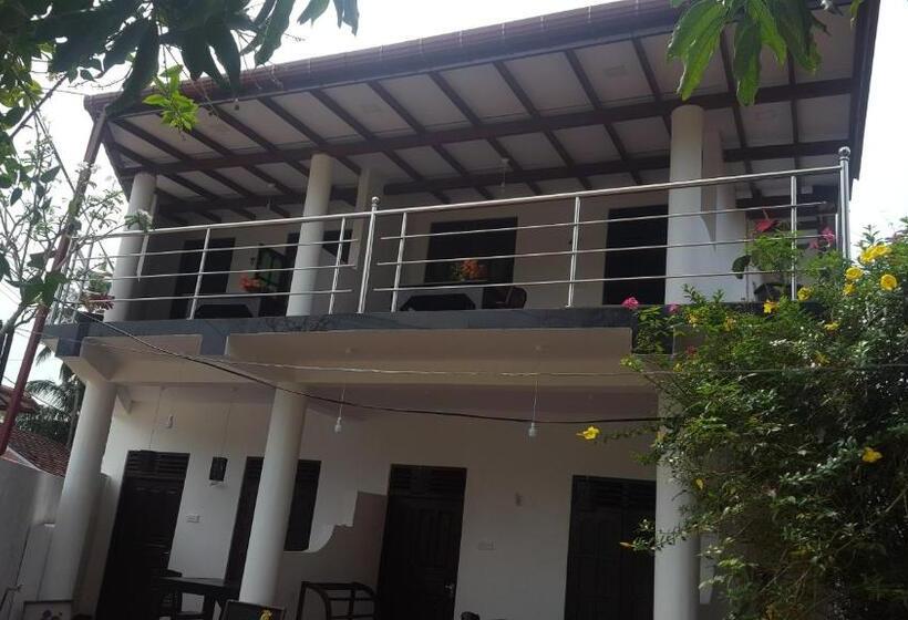 标准房带园景, Samudra Guest House