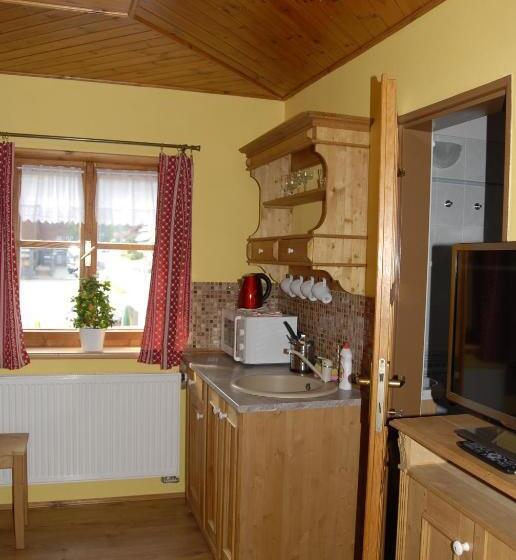 جناح, Pension Cortina
