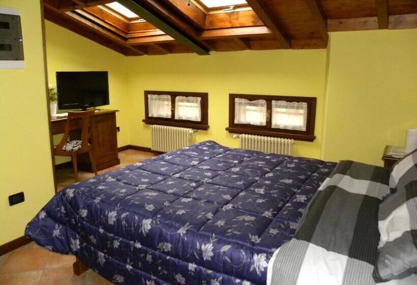 غرفة قياسية ثلاثية, Residenza Bibiena