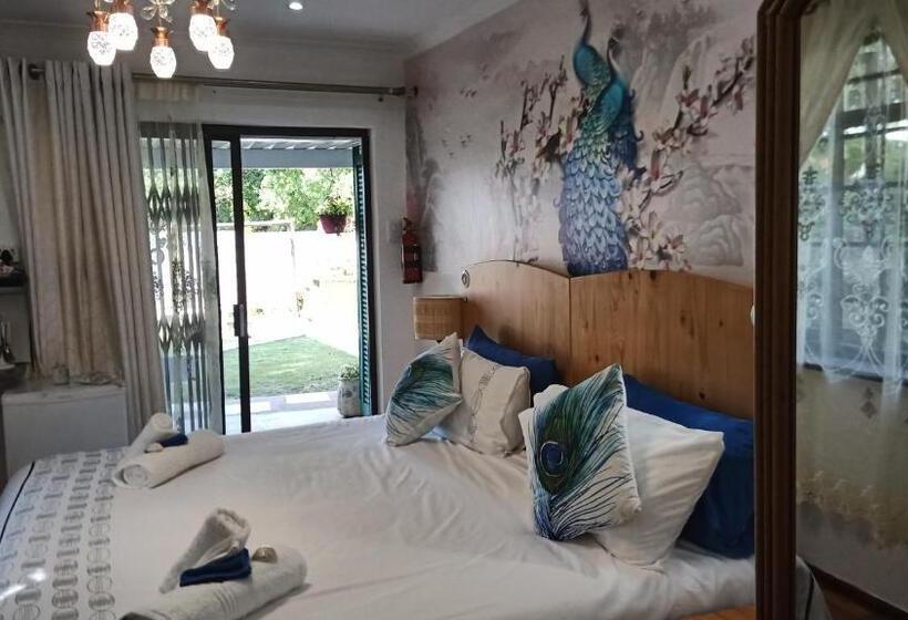 Номер Deluxe Вид на Бассейн, Queensburgh B&b Or Self Catering