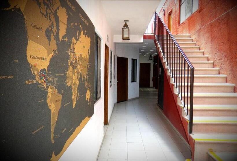 ファミリールーム, La Catrina Hostel