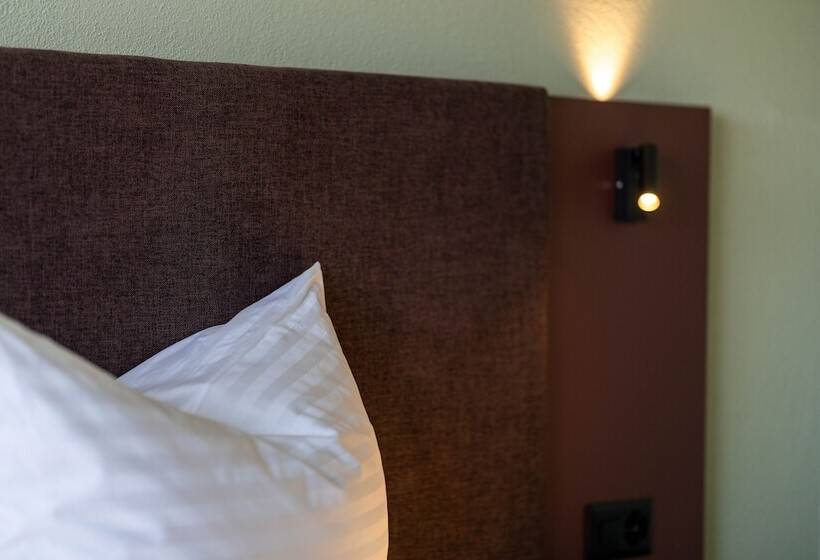 Номер Superior, B Smart Hotel Schönenwerd
