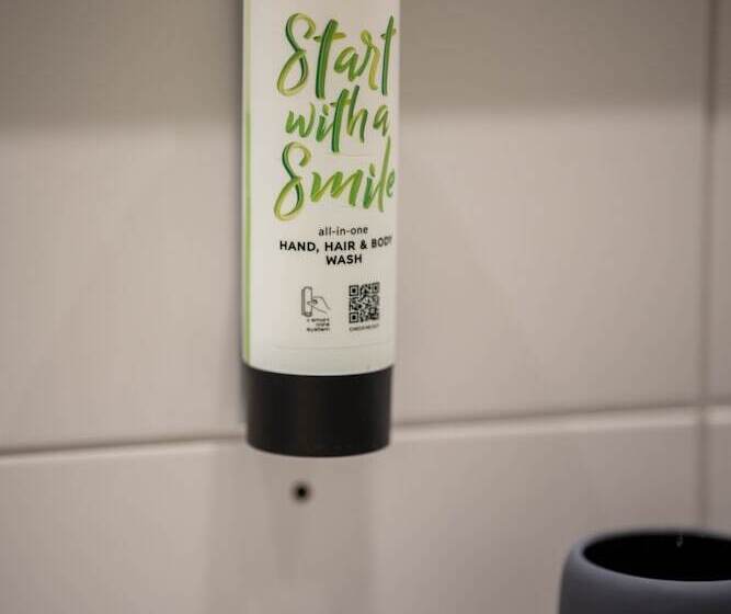 Полулюкс, B Smart Hotel Schönenwerd