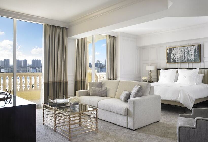 Люкс Deluxe 2 Спальни, Acqualina Resort And Residences