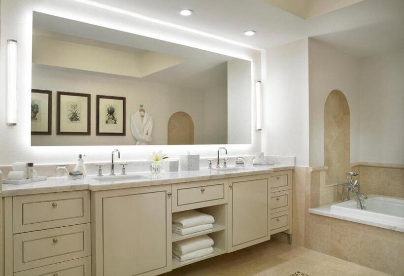 Люкс 2 Спальни, Acqualina Resort And Residences
