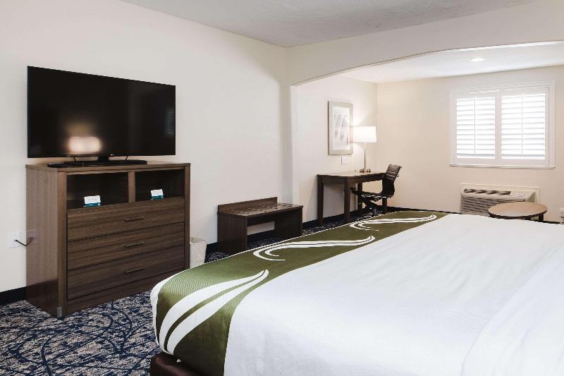 Suite met Kingsize Bed, Quality Suites Houston Hobby Airport