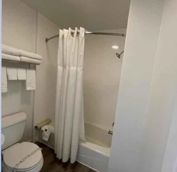 디럭스 스위트 킹 침대, Ramada By Wyndham Redondo Beach