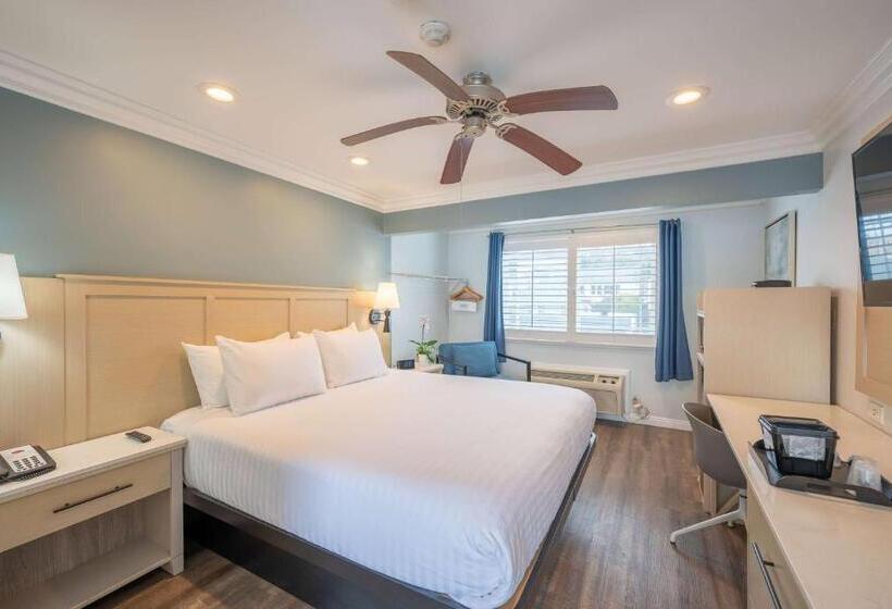 장애인을 위한 킹사이즈 침대 스탠다드 룸, Ramada By Wyndham Redondo Beach