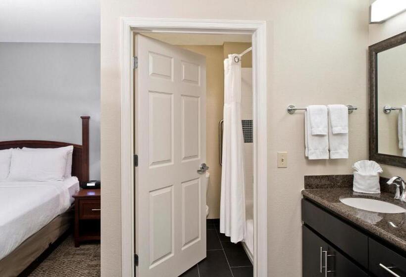 Люкс, Staybridge Suites   Charlotte Ballantyne, An Ihg