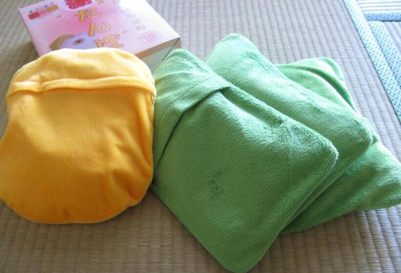 Четырехместный Номер Стандарт, Satoyama Guest House Couture