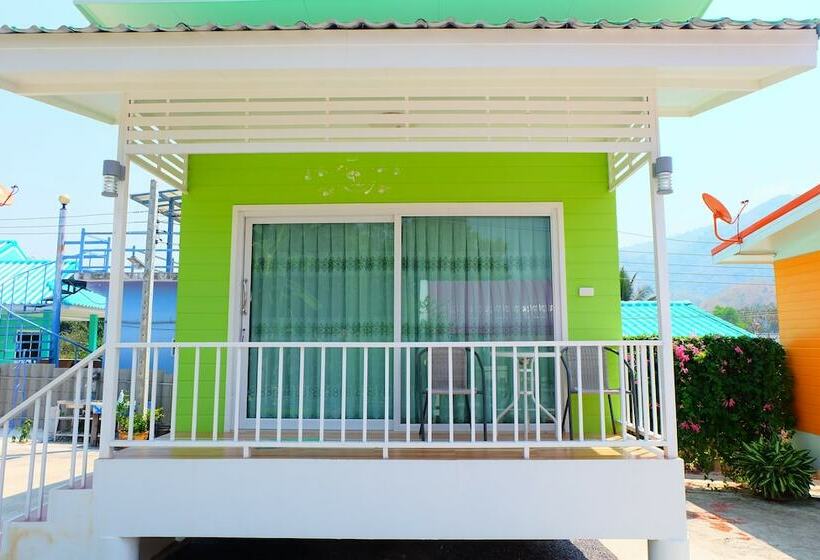 Бунгало Стандарт, Baan Waraporn Resort