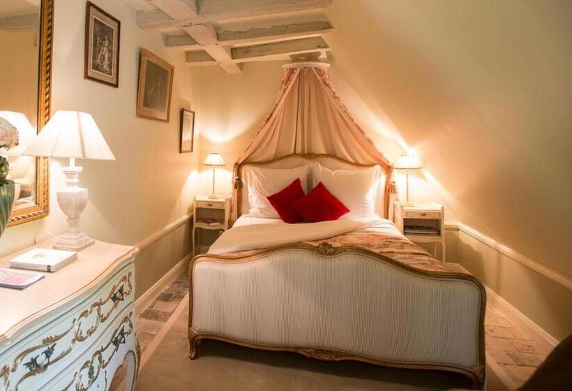 Номер Стандарт, Le Manoir De Maucartier