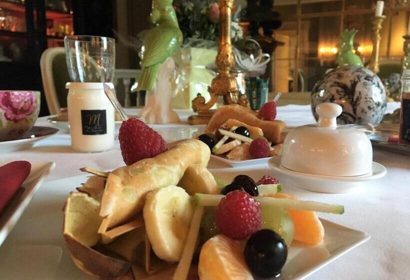 Номер Deluxe, Le Manoir De Maucartier
