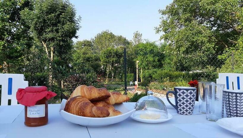 Номер Стандарт, Domaine Le Colombier