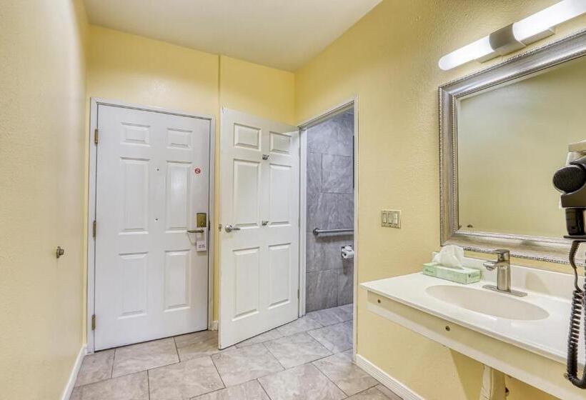اتاق لوکس, Americas Hotel   El Paso Airport / Medical Center