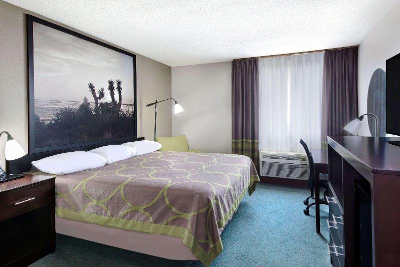 Стандартный Номер Кровать Кинг, Super 8 By Wyndham Victoria/north/mall Area