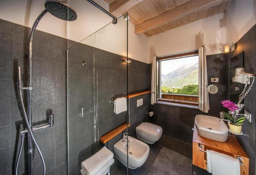 Номер Superior Кровать Кинг, Albergo Edelweiss   Larespa