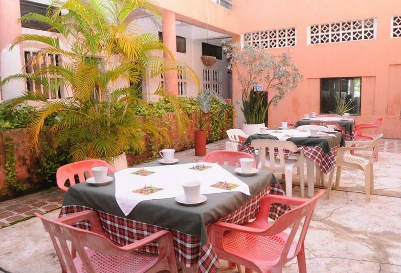 اتاق استاندارد, Montecarlo Beach