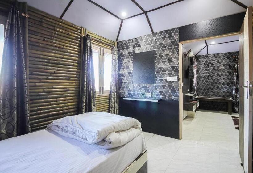 Family Suite, Glamwood Resort Dhanaulti, Ranked 1 In Dhanaulti
