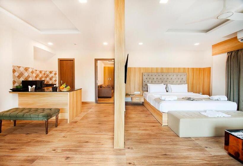 Люкс Superior, Abm Boutique Hotel By Purple Cloud