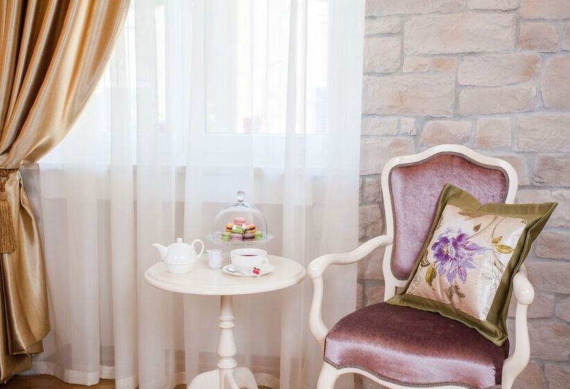 Premium Room City View, Priska Heritage Rooms