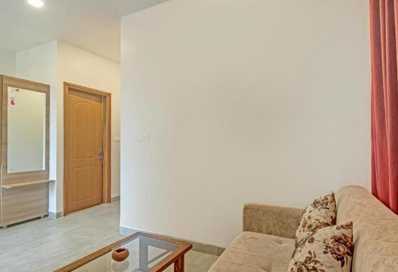 Номер Deluxe, Itsy Hotels Tao Residency, 2 Minutes Walk From Baga Beach