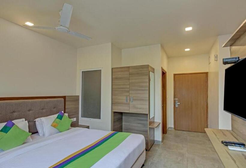 Номер Deluxe, Itsy Hotels Tao Residency, 2 Minutes Walk From Baga Beach
