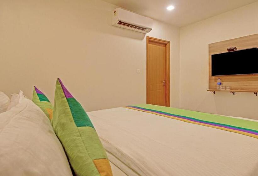 Номер Стандарт, Itsy Hotels Tao Residency, 2 Minutes Walk From Baga Beach