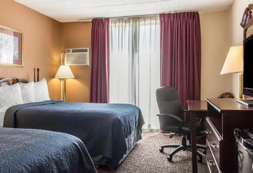 Номер Стандарт, Fairbridge Inn & Suites Poconos