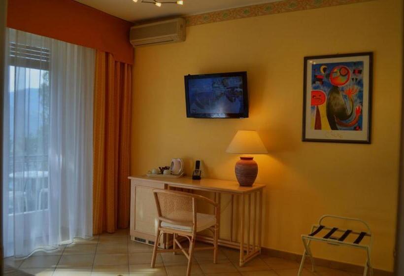 سوییت, La Riserva Di Castel D Appio Charme & Relax