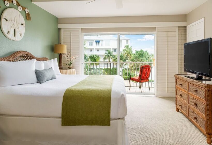クラシックスイート, Olde Marco Island Inn And Suites