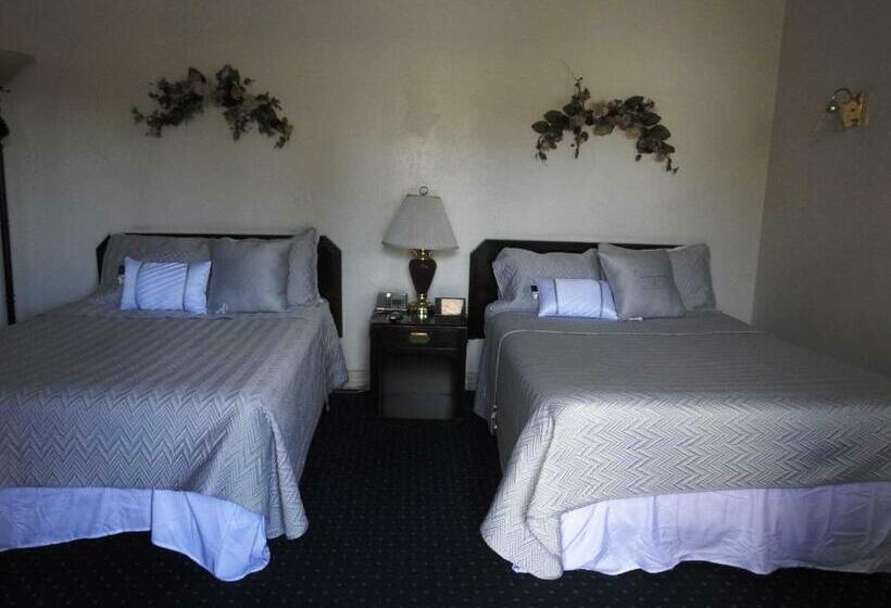 ２ダブルベッドのスタンダードルーム, Stanford Motor Inn
