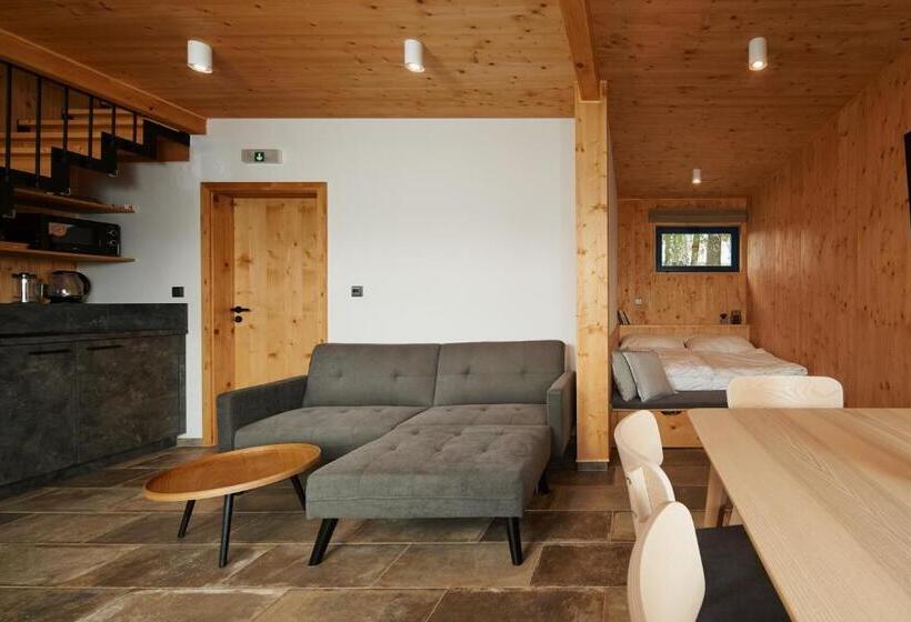 샬레, Resort Líšenský Dvůr