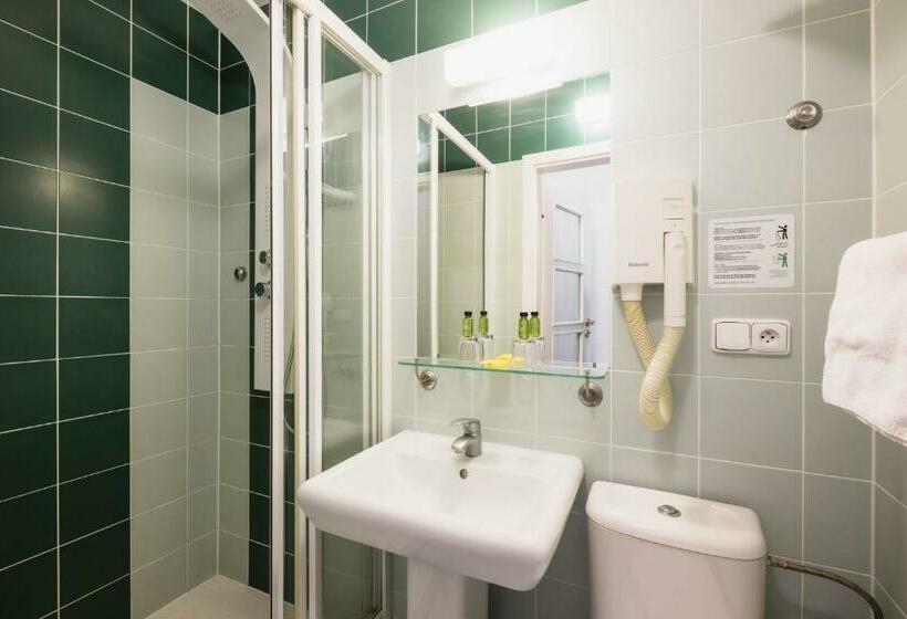 Номер Стандарт, Wellness Hotel Lužan