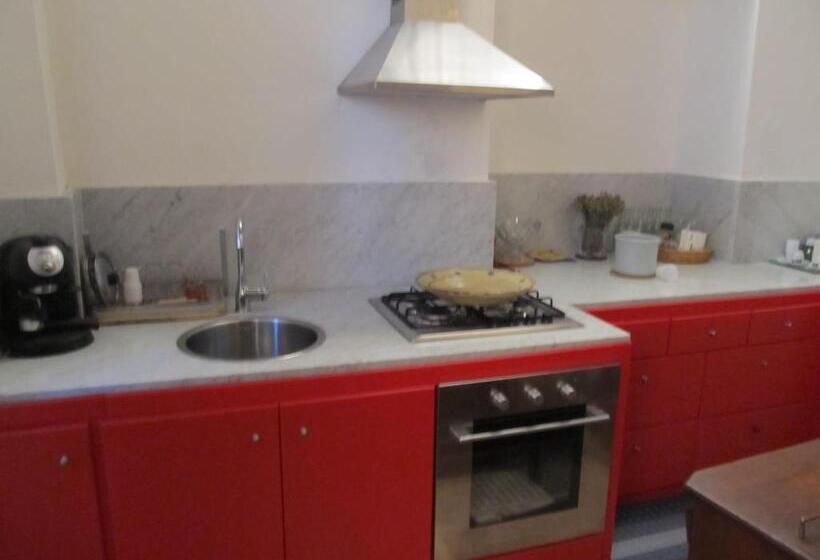 اتاق خانوادگی, B&b Vallone Del Grano