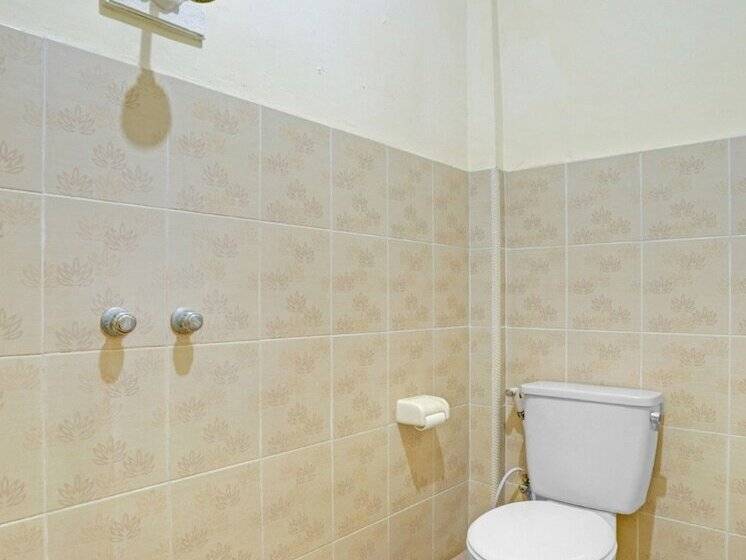 Номер Deluxe, Collection O 90805 Aditya Beach Resort And Spa